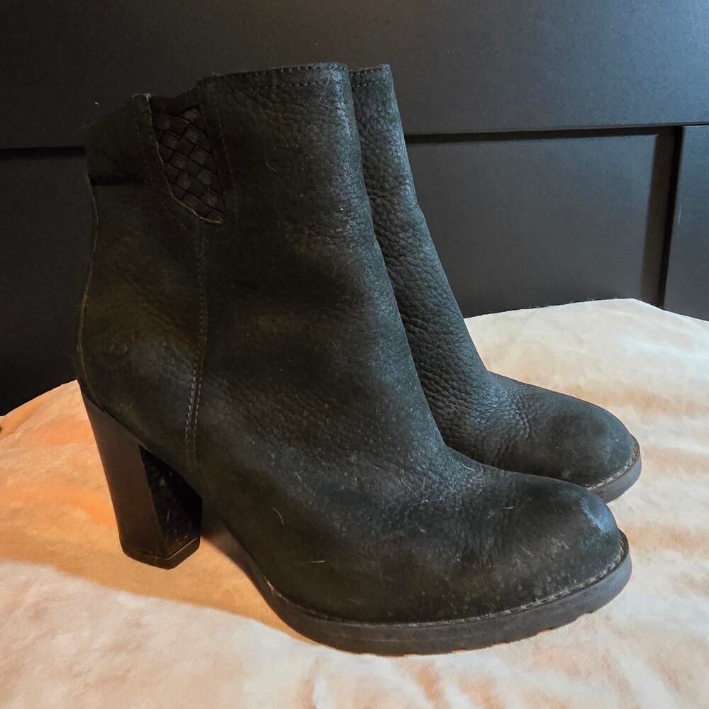 Timberland black suede high chunky heel ankle boot size 8.5